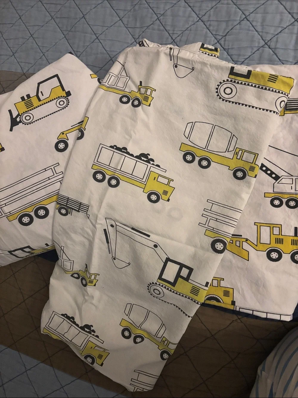 Construction Truck Print Bedding Set - Yellow & Black on White